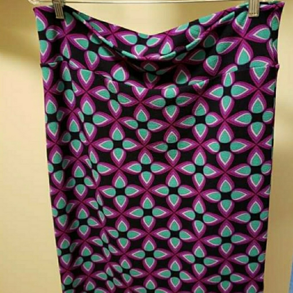 Cassie pencil skirt